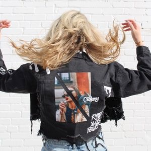 Size: S/M & M/L, Black cropped distressed jean jacket